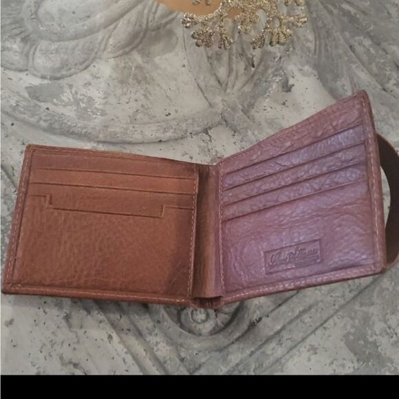 LEVI'S LEATHER BIFOLD WALLET - Picture 2 of 4